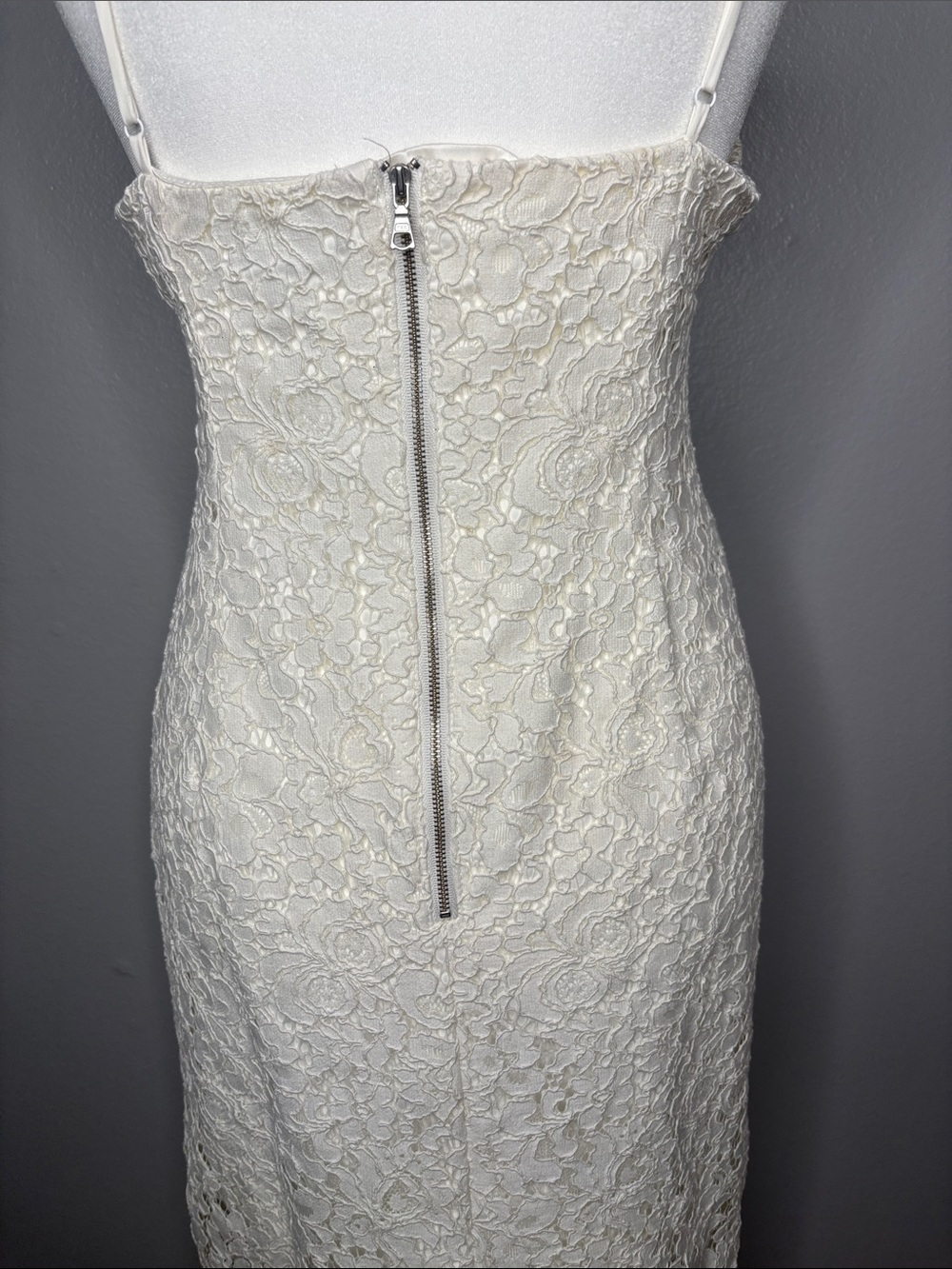 Bardot White Lace Dress - Picture 12 of 15
